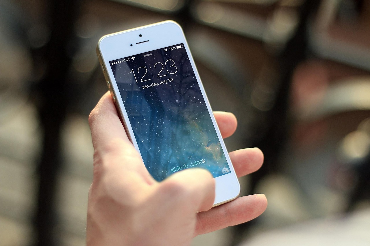 Apple IntelligenceをiPhoneで使う方法を解説